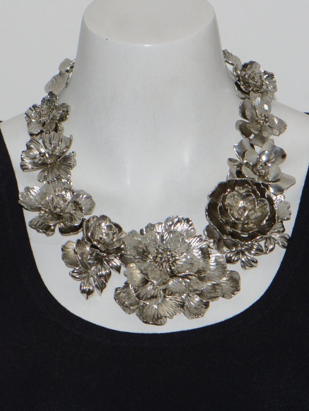 Vintage Oscar de la Renta Blooming Bold Flower Collar Necklace